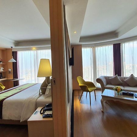 The Bazaar Hotel בנגקוק מראה חיצוני תמונה