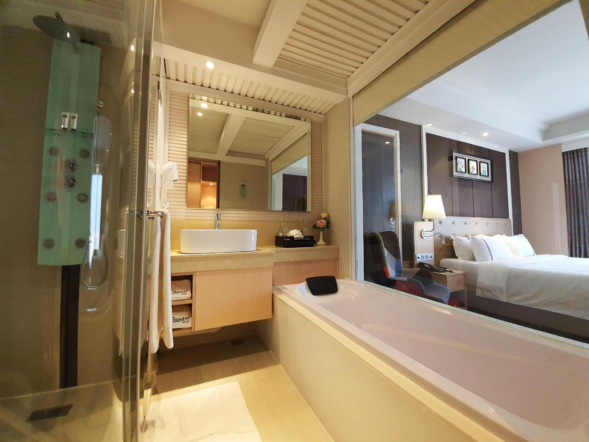 The Bazaar Hotel בנגקוק מראה חיצוני תמונה